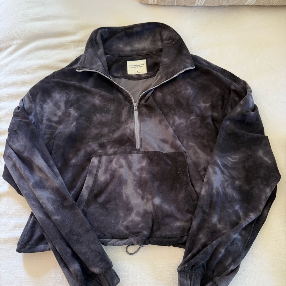Abercrombie & Fitch Blue Tie-Dye Cropped Sweatshirt